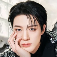 LEE JENO