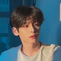 ไนท์(น.อ)
