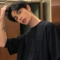 ตะวัน.พ่อพระเอก
