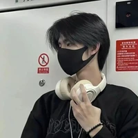 ใต้(พี่นาย(เอก)ร้าย+คนรอง)