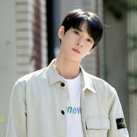 Moon(Kim) Doyoung