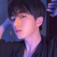 กวิน👑