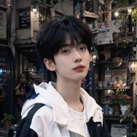โลมา[น.อ]