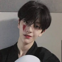 ลูคัส[เพื่อนพ.อ น.อ]❤️‍🩹