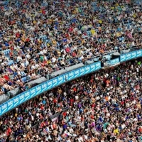 CROWD