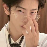 คิง:เพื่อนพระเอก