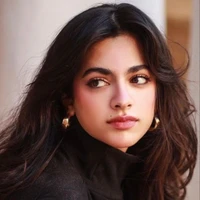 ishani Mahajan (FL step sis)