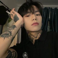 อลัน❄️🖤(เพื่อนพ.อ.)