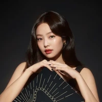 พิ้งค์โรส(นางเอก)