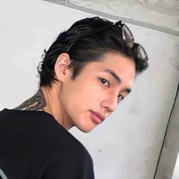 ตุลา(พระเอก)