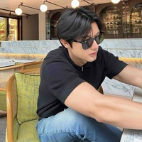 เก้า(เพื่อนพระเอก)