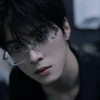 Xavier mahendra (ayah rey&ray)