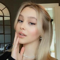 ALESSIA J