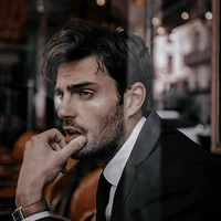 ALEJANDRO J