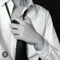 คิมหราช(นายเอก+เจ้าของผับ)