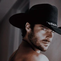 Ryan Valencia(fl uncle)