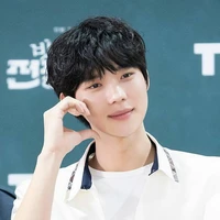 ฮวังแทมิน(พร.)