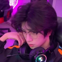 สิงห์(เพื่อนพ.อ.+เกมเมอร์+??)