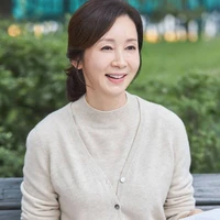 แม่นมเซลีน