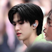 จินวุค }