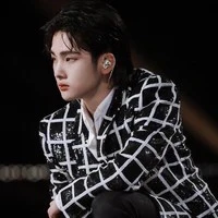 โจวเจินหนาน