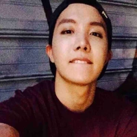 Jung Hoseok ( 15 anos )