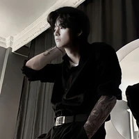 Kim Taehyung {V}(ML)