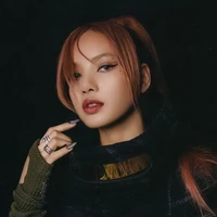 Queen Lalisa Phoenix