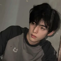 เรด(เพื่อนในห้อง)