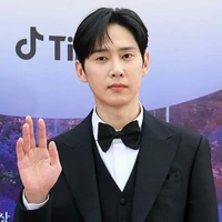 Hwang Jin Sung(1990)