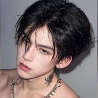 อเล็กซ์(พระเอก)