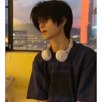 แอทเทอร์(พระเอก)