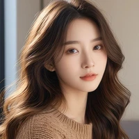 น้ำฝน(รุ่นพี่ของนายเอก)