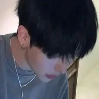 ลูก้า:บ​อริ​การ์ด​พ​อ.
