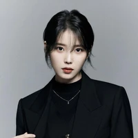 iu ( ji eun)