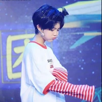 ฟีนิกซ์(ตอนเด็ก)