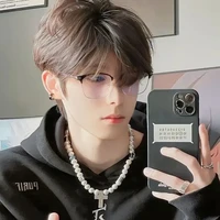 บาส(น.อ.+ตระกูล??)