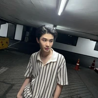 วาฬ(เพื่อนพระเอก)