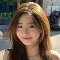 คาเทียน่า (แม่พระเอก)