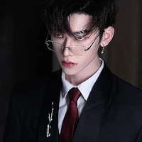 คิง(พระเอก+มาเฟีย)​👑