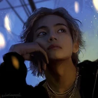 𝓚𝓲𝓶 𝓣𝓪𝓮𝓱𝔂𝓾𝓷𝓰