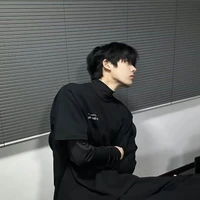 นาย[การ์ดพอ.+เพื่อนนอ.]
