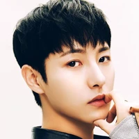 𝐇𝐔𝐀𝐍𝐆 𝐑𝐄𝐍𝐉𝐔𝐍