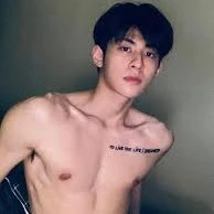 คริสตัล🌷(เพื่อนน.อ+พ.อ)