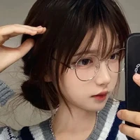 ไวโอเล็ต[น้องนางเอก]