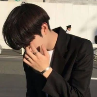 คิง(พระเอก)​🖤💐