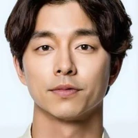 คิม(หมอศัลยกรรมและพ่อของไอยู)