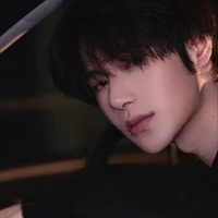 มาเรส//เพื่อน พอ.+รองประธาน1