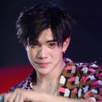 ท็อป น.อ