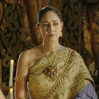 เจ้าศรีปทุม(แม่ นอ)